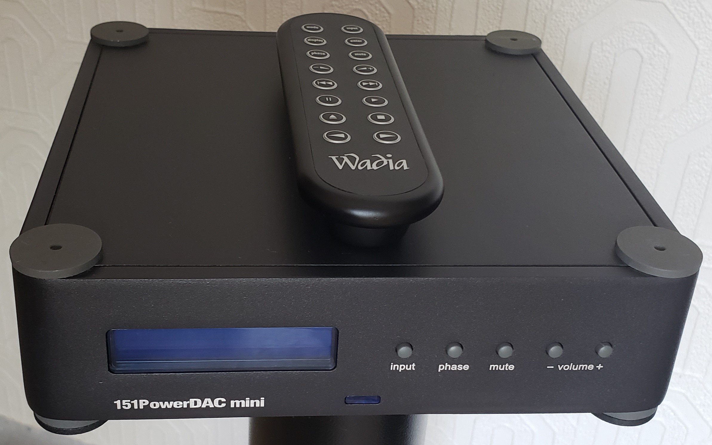 Wadia 151 PowerDac Mini Integrated Amplifier